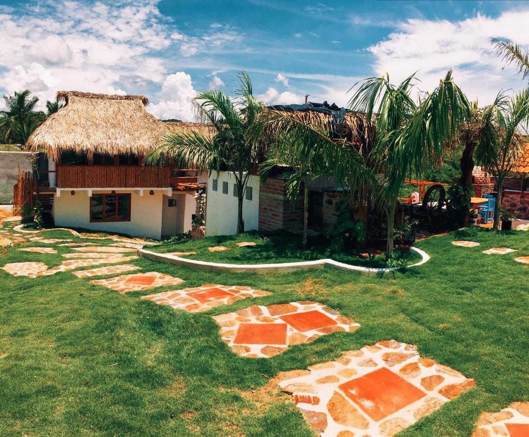 Hotel El Risco Cuatunalco Bagian luar foto